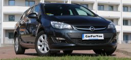 Konin wynajmie tanio samochód Opel Astra hatchback